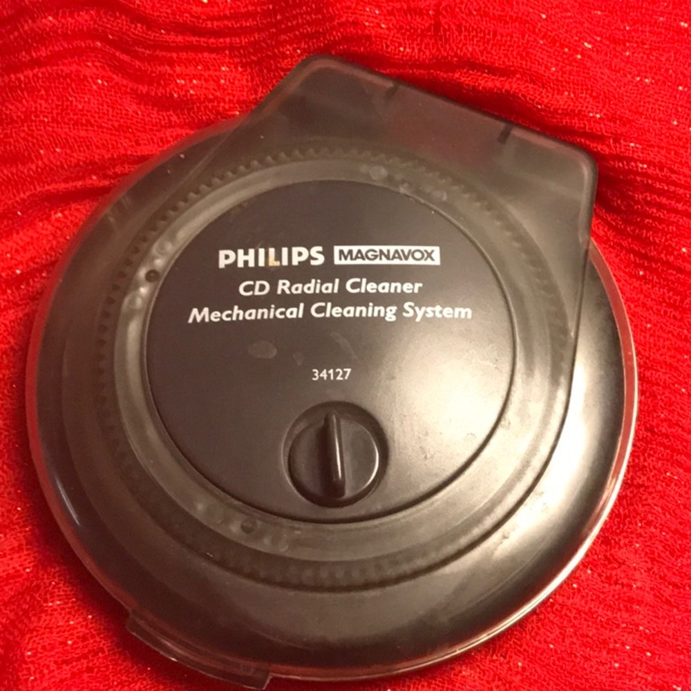 Magnavox CD cleaner. - Picture 3 of 3